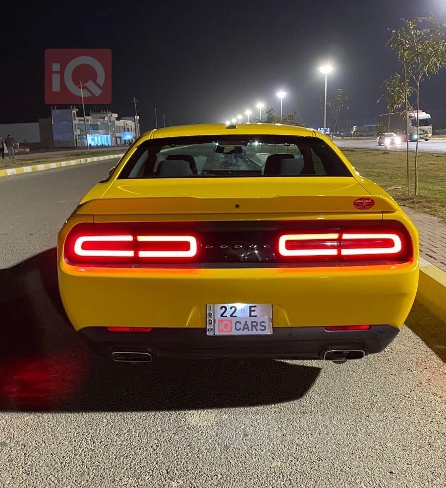 Dodge Challenger